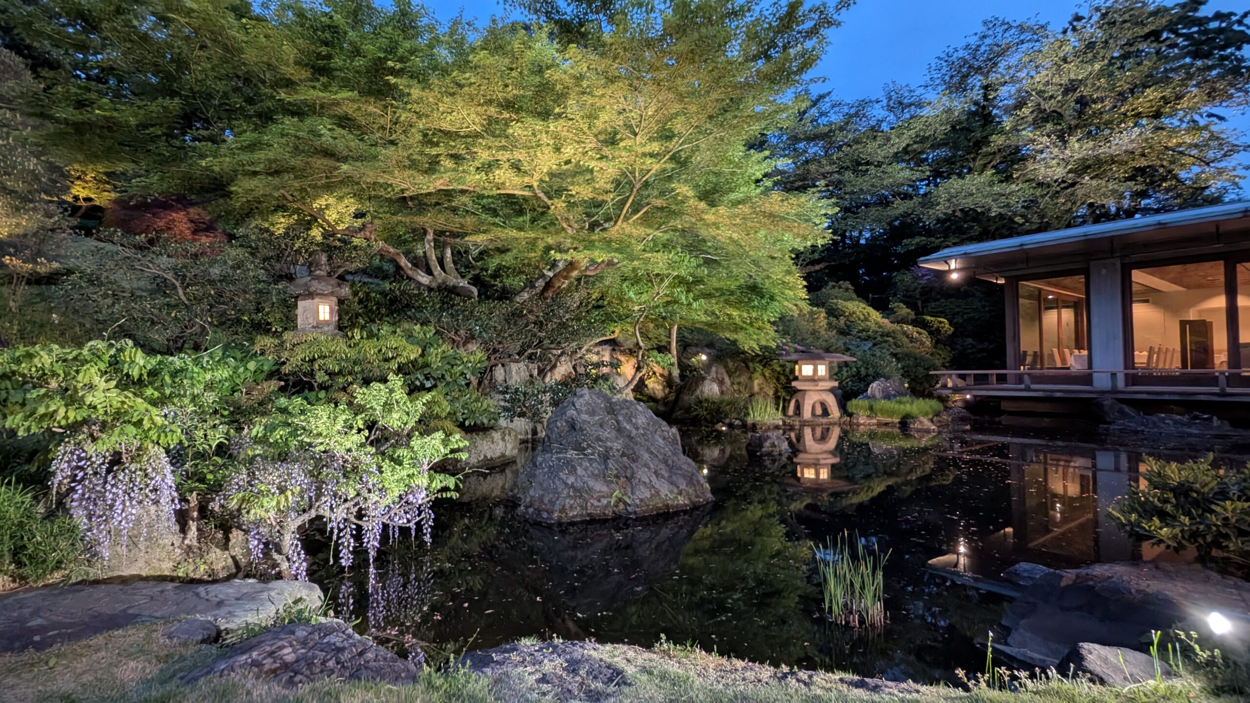 「伝統と革新の融合」～茶道・工芸・建築の美～